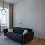 Maximilianstrasse