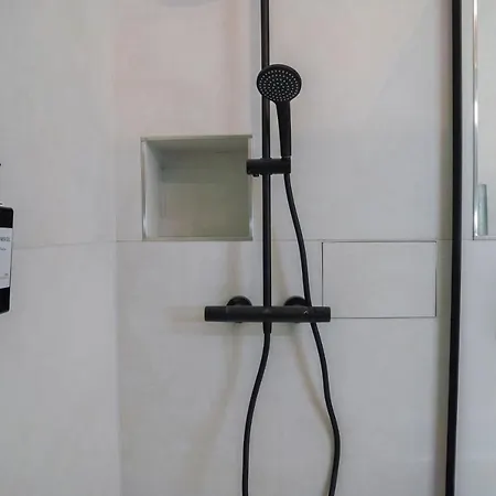 Maximilianstrasse شقة
