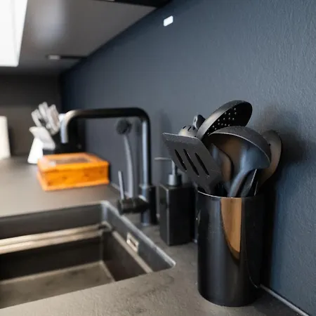 Maximilianstrasse * Augusta