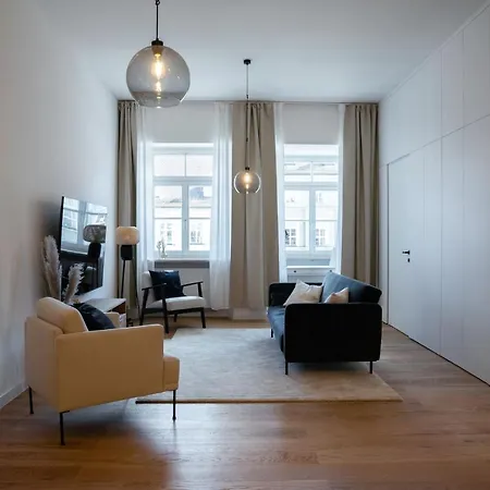 Maximilianstrasse شقة *