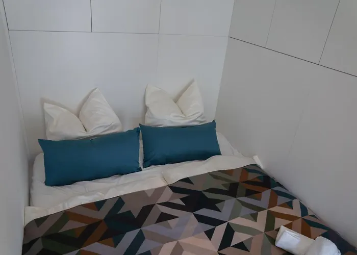 Maximilianstrasse Apartment Augsburg