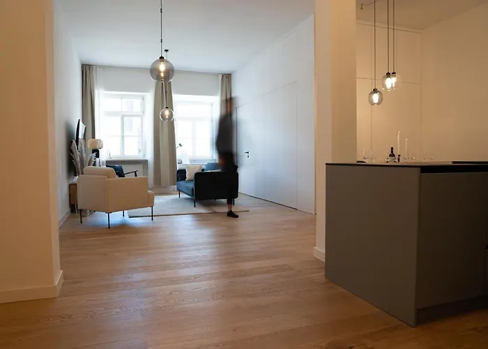 Apartment Maximilianstrasse